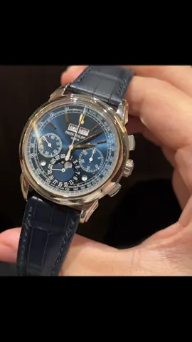 Discontinued Patek Philippe Grand Complications Ref. 5270 in blue dial 💙✨  #pp #patek #patekphilippe #patekphilippewatches 