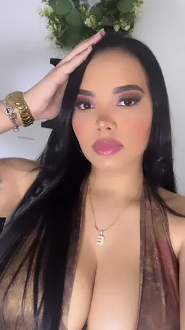 👸🏻