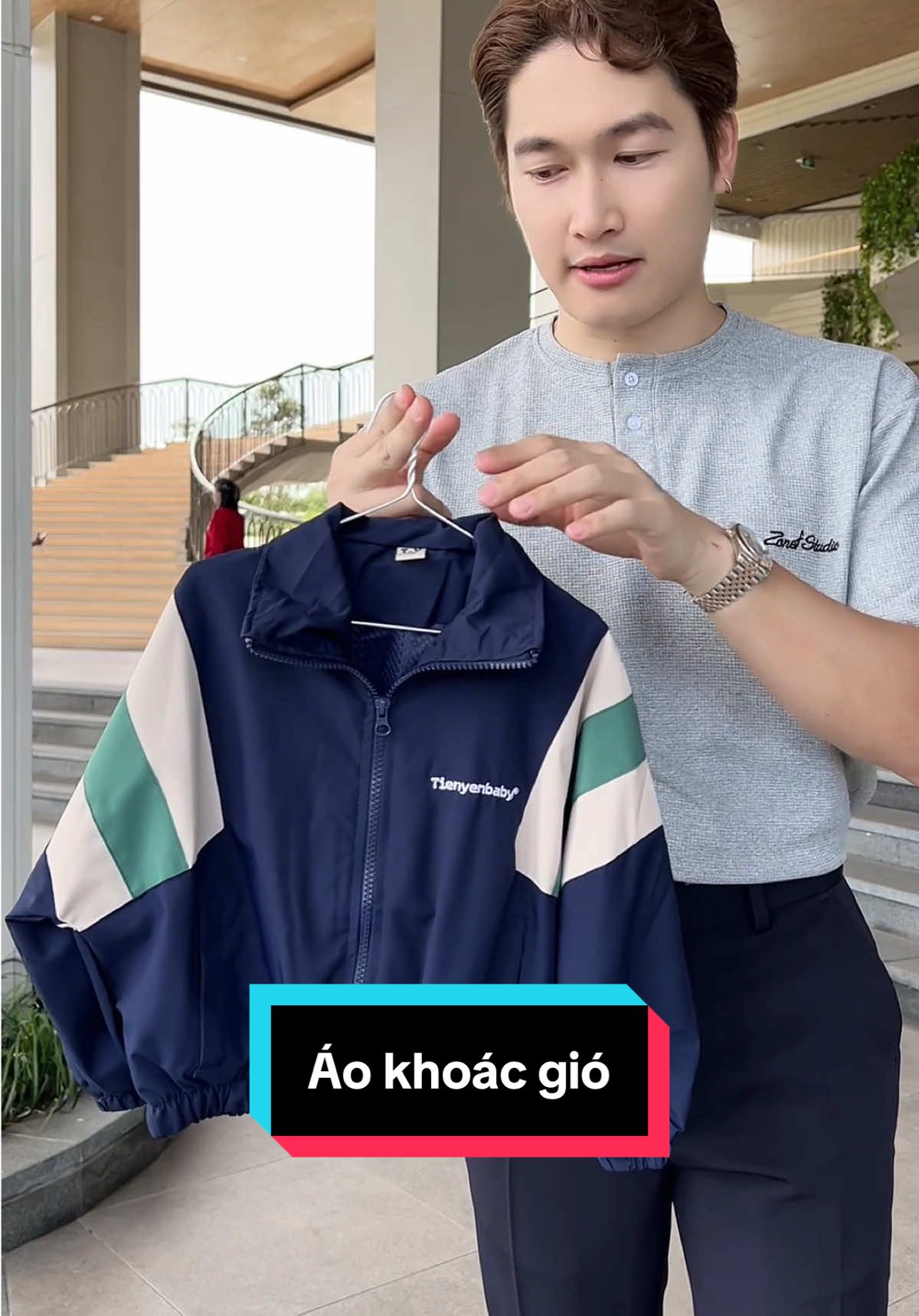 Có tiktokshop không cần phải ra ngoài mua đồ luôn #tikhub #xuhuong #dotreem #thoitrangtreem #aogiochobe 