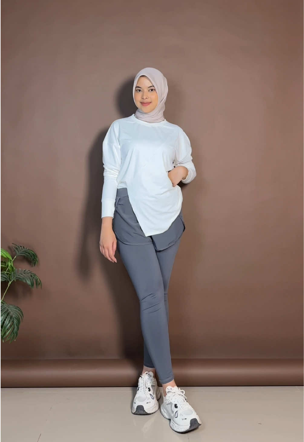 outfit inspo buat olahraga pake legging 2 in 1 gini cakep + nyaman bgt💗 #leggingolahraga #celanaolahraga #legging #outfitolahraga 