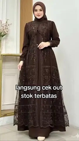 Davina Dress Bahan Ceruty Baby #DressCantik  #OOTDDress  #ElegantDress  #DressKekinian  #FashionWanita 