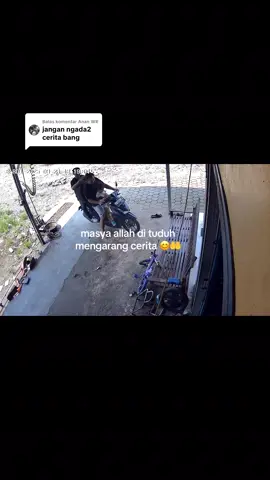 Membalas @Anan WR ini yah pak orang nya yang ngasih saya 100 ribu cuma nambalin ban mobil nya 😊