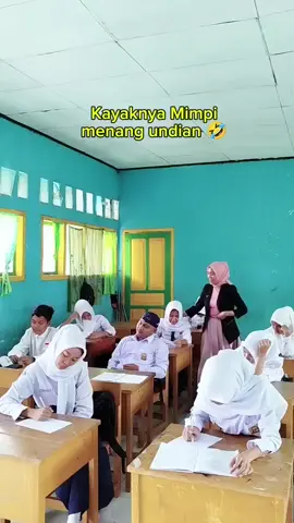 tertidur bentar yang memalukan 🤣  #fyppppp #fy #fyp #fyppppppppppppppppppppppp #fypppp 