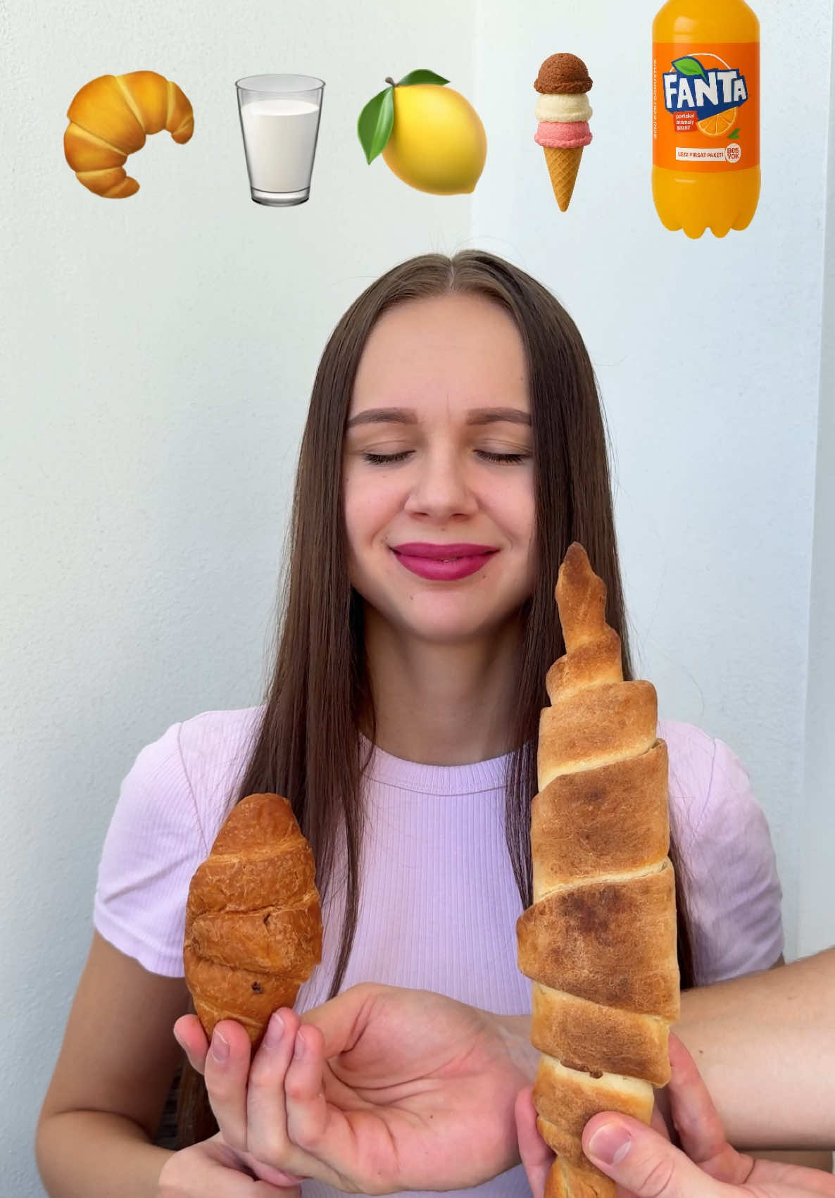 Big Or Small? 🤩 #funnytiktok #challenge #viral #asmr #FoodLover 