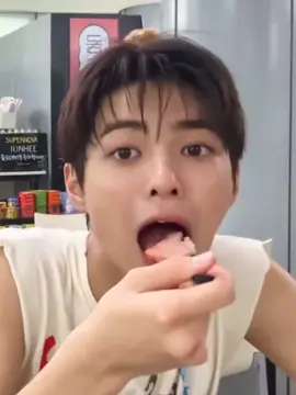 kasihan banget keluarga ini😭#bts #cortis #txt #bighitfamilly 