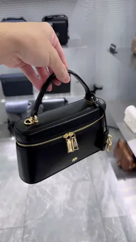 Bé túi cốp Ari gánh target của iemm ✨🥰 #sangnguyenpedro #unboxing #xuhuong 