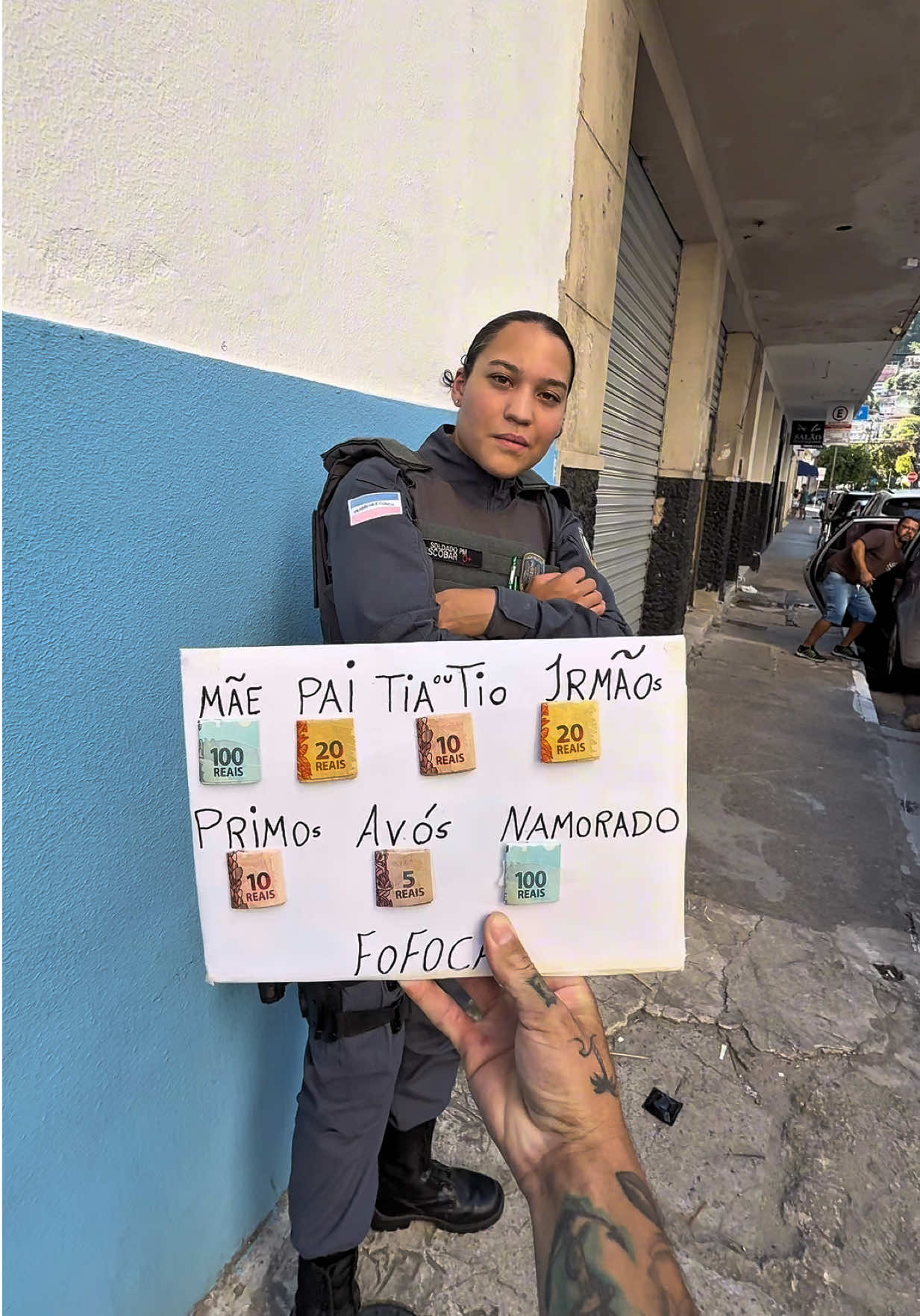 Ela não quis Participar !! 