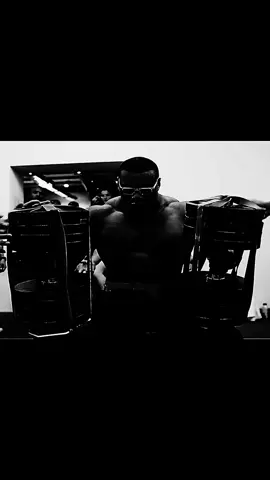 pure testosterone. ll #gym #gymedit #larrywheels 