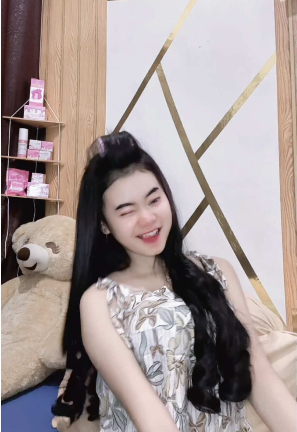 Aww  #gloglowingskincare #margarethawahyupratiwi 