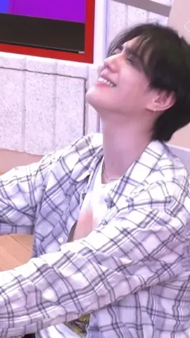 รอกลับมาเสมอ ดูเเลตัวเองด้วยครับคนเก่ง #yugyeom #ยูคยอม #got7 