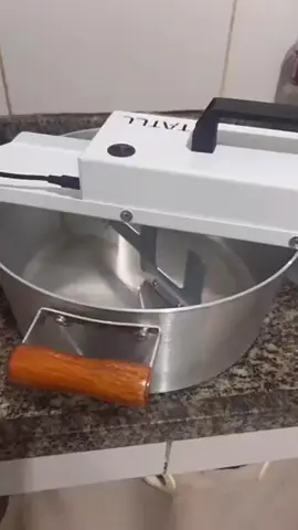 PANELA MEXEDORA DA SHOPEE ID: CDG-URP-DDQ (cole ele na barra de pesquisa da shopee junto com os tracinhos e você achará o produto) . . . . #confeitariadesucesso #achadosshopee #shopee #brigadeiro #confeitaria 