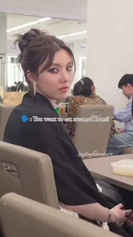 baby miss her jeje😿😿🥹🥹#linglingkwong #ormkornnaphat #lingorm 