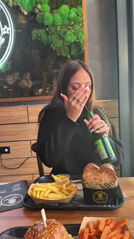 Warum aber ? • • • • • • • • #burger #heidelberg #pommes #fyp #foodspot 