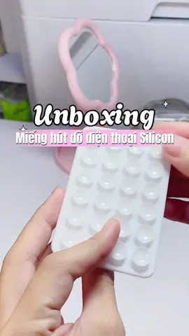 Miếng hút đỡ điện thoại dán được cả trên tường, gương mọi mặt phẳng luôn á mấy bà ơi  #review #mienghutsilicon #giadodienthoai #fy 