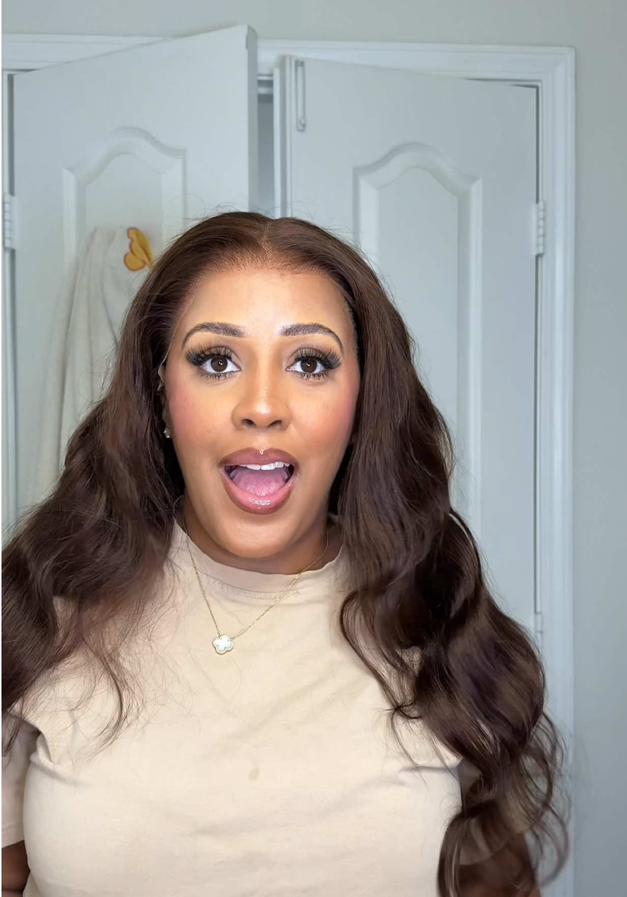 This chocolate brown frontal unit is perfect for the fall @Arabellahair @Arabella Hair Official  #wiginstall#arabellahair#gluelesswig#chocolatebrownwig#frontal 