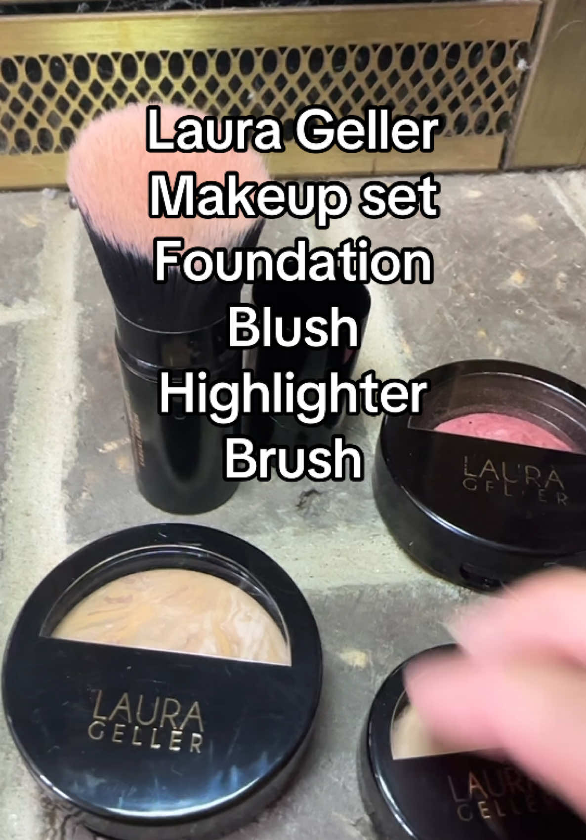 This set comes with everything I need. #laurageller #lauragellerbeauty #foundation #makeupset #tiktokshoprestock 