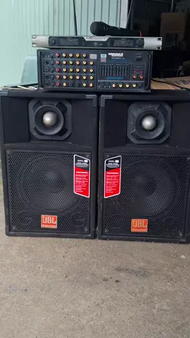 bộ loa amly như hình m.giá 1tr mấy trăm