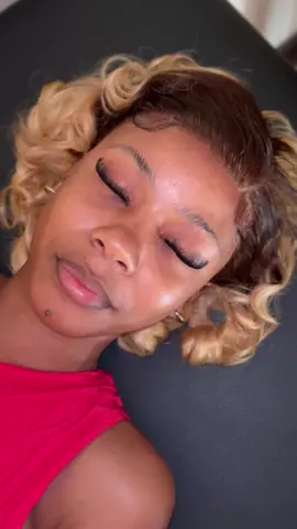 #nelspruit #lasheonfleek #cateye #hybirdlashes #lashgamestrong 