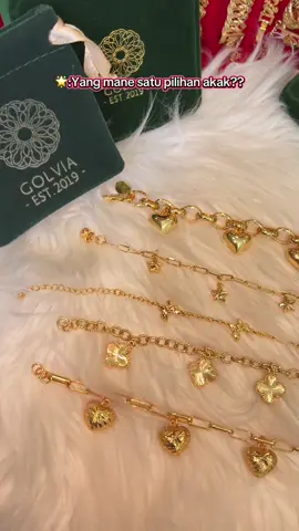 cantik cantik kann  #golvia #accessories #bracelet #rings #necklace 