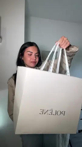 tintintinnnnnn colissimo unboxing de mon sac polene lol mon premier tiktok d’influenceuse jss trop gnt #polene #unboxing #trend #sac #cyme #cymebag #backtoschool #bagideas 