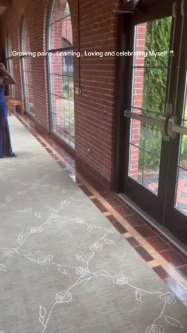 Self talk and pour into you ! 🤍