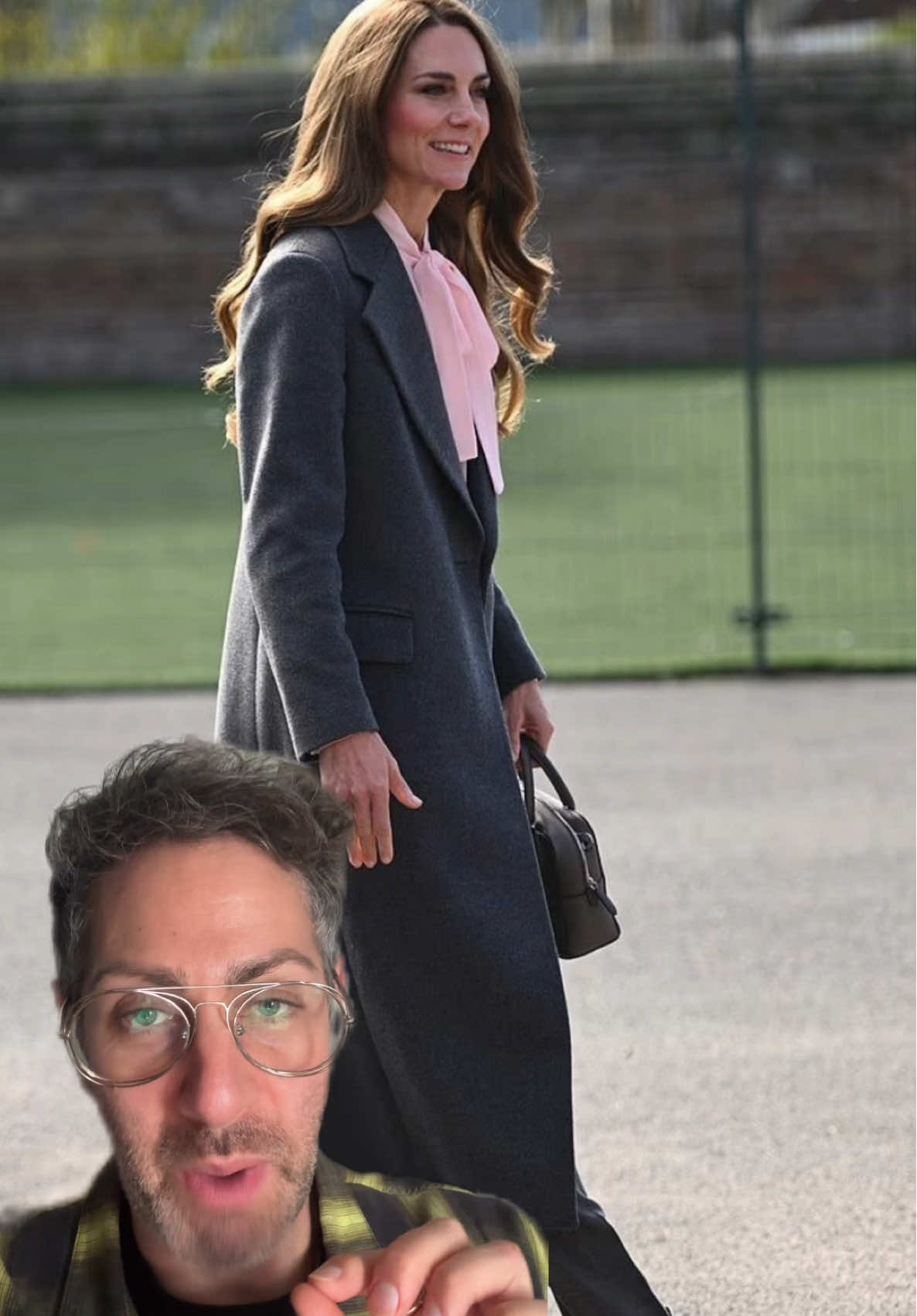 Here she is! Well, here they are! Out in Southport in support of the local community after the horrors of last year.  #princessofwales #katemiddleton #princewilliam #royalfamily #theroyalfamily 