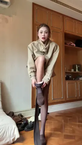 Quần tất màu đen nâu tây hoạ tiêt xinh và che khuyết điểm tốt #quantat3d #quantathoatiet #quantatchekhuyetdiem 