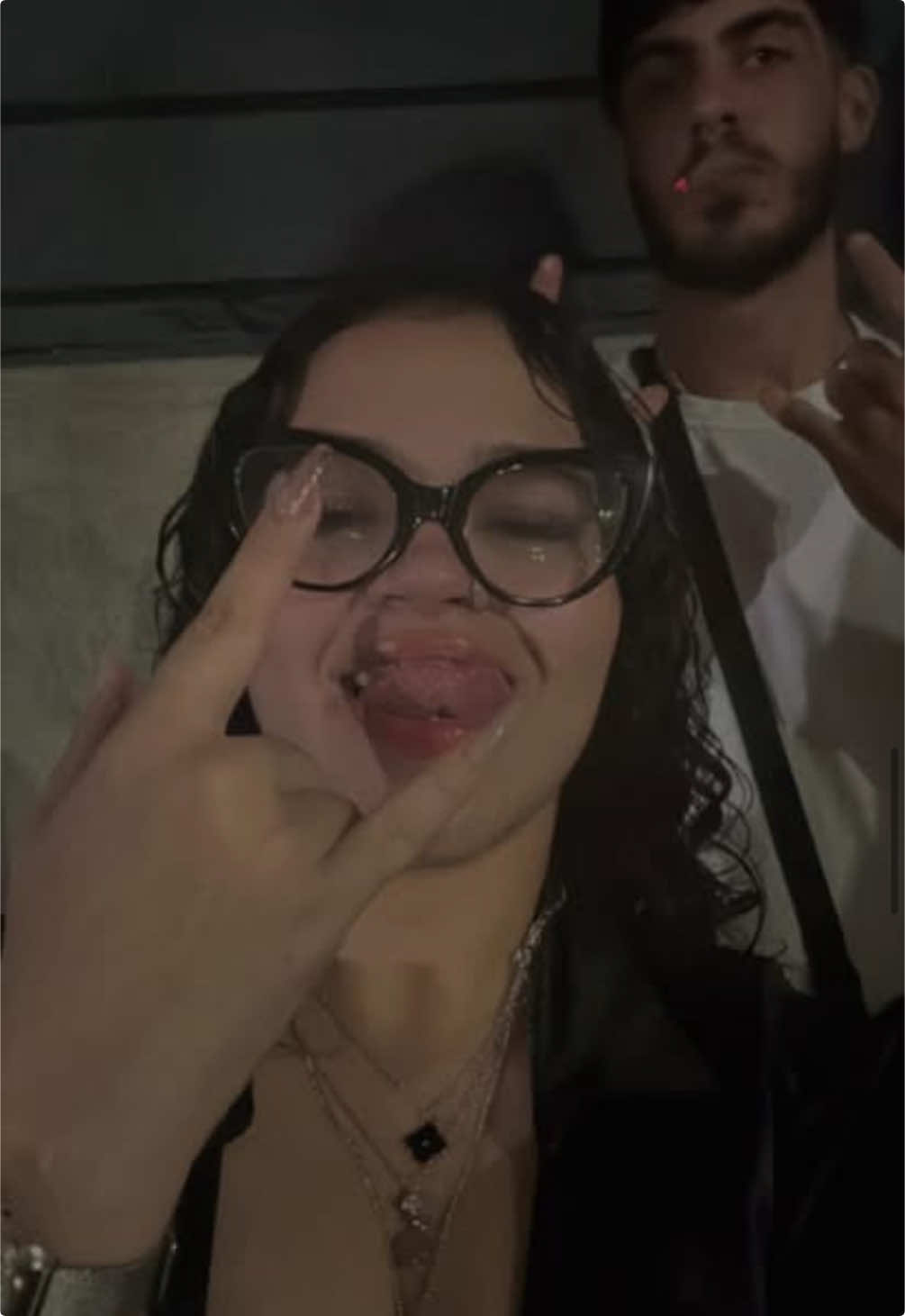 Ustedes se creen que es chiste yo mis tragedias las vuelvo comedia🤣Por qué yo no vivo yo sobrevivo🤣de los errores se aprende no vuelvo a cuadrar todo antes que llegue mi compañero 😇😂#fyp #parati #viral #puertorico #boricua #humor #comedia #risas #cajera #gasolinera #servicioalcliente 