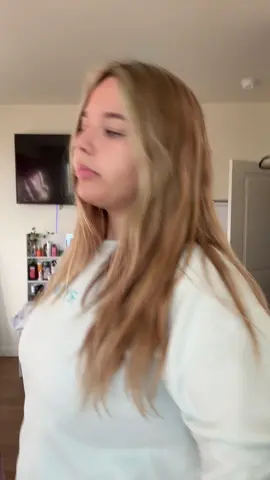 #foryoupage #viral #foryou #plussize #dance 