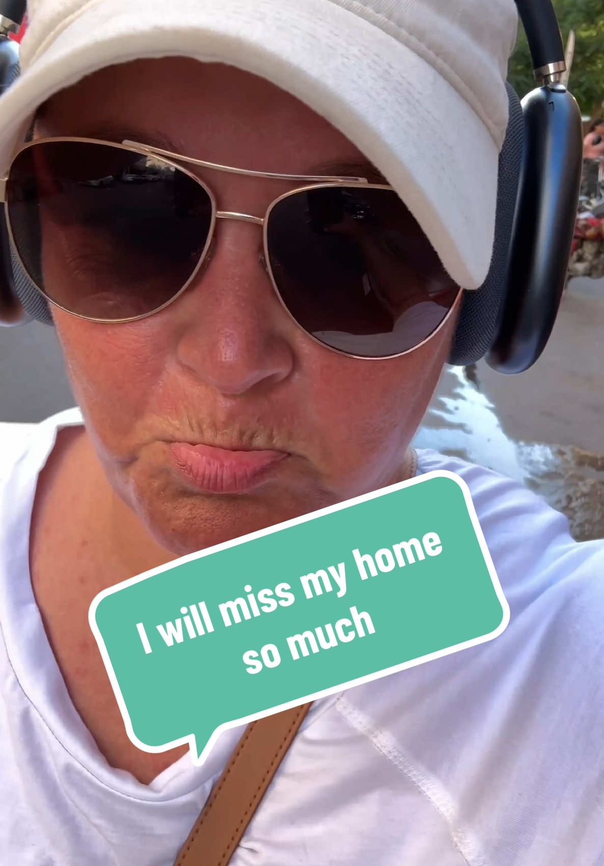 My heart is breaking💔I will miss my home so much.  #MyHome #IWillMissYou #Egypt #BrokenHeart 