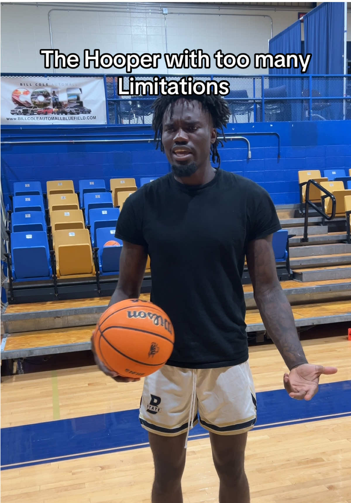 Definition of LIABILITY 😂😂 #basketball #comedy #viral 