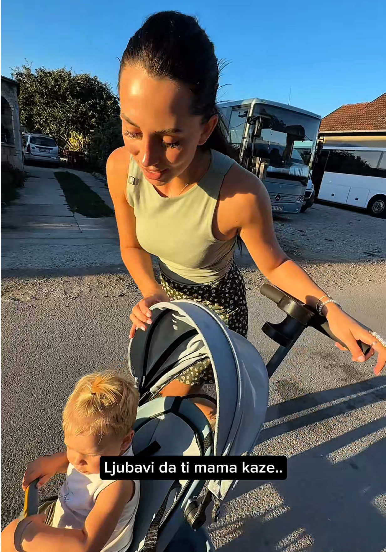 Ajde pisite u komentarim! Koji je najbolji auto!? 🤪