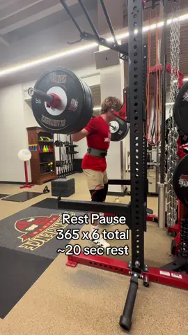 Week 3. 90%. Ready to chill out and deload. Rest pause squats have helped me keep volume high and have one hard set to end my primary lift on these heavy days.  #squat #strengthandconditioning #strong #athlete #gym 