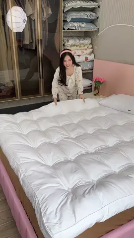 Nệm topper À Ơi lông vũ Microfiber cao cấp , nằm êm , cho 1 giấc ngủ ngon #nemtopper #topper #bedding #changagoidem #aoiconcept  