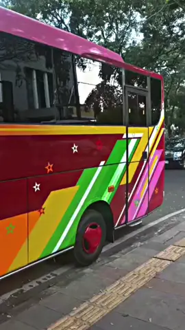 Sewa Bus 33 Seat ,Siap perintah kemana saja😍 Hub 085780808045 / 082244811883 #sewabuspariwisatajabodetabek #fyp #sewabusmurahjakarta #sewabusjakartaselatan #sewabusmurah 