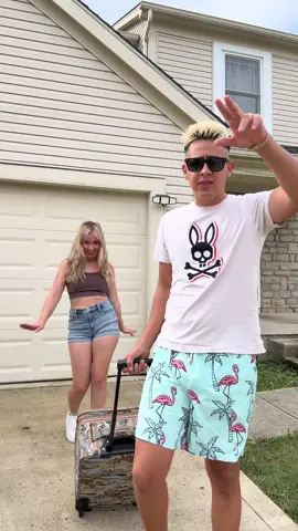 Nos mudaremos por una semana a HOUSTON 🇺🇸 Jugare el 27 de Septiembre con la selección de tiktokers de El Salvador 🇸🇻🤩