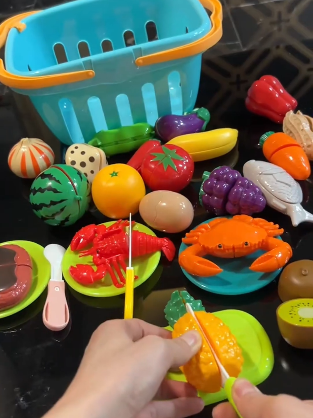 Brinquedo de educative#frutas #educative #diadascrianças #Brinquedo #fyp 