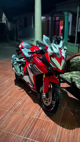 alhamdulillah sold out lgi 1unit cbr 250rr tahun 2017 dibeli mas irvan dari brebes pamengger matur suwun mas irvan atas kepercayaannya semoga berkah barokah 🤝🤝🤲🤲🤝🤝🔥 #cbr250rr #cbr250rrindonesia #cbr250rrfans #kulikorea🇮🇩🇰🇷 #fypシ゚viral🖤tiktok 