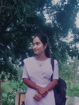 যেই সম্পর্কে যত্ন নেই সন্মান নেই সেই সম্পর্কে থাকতে নেই,, 🩹😓