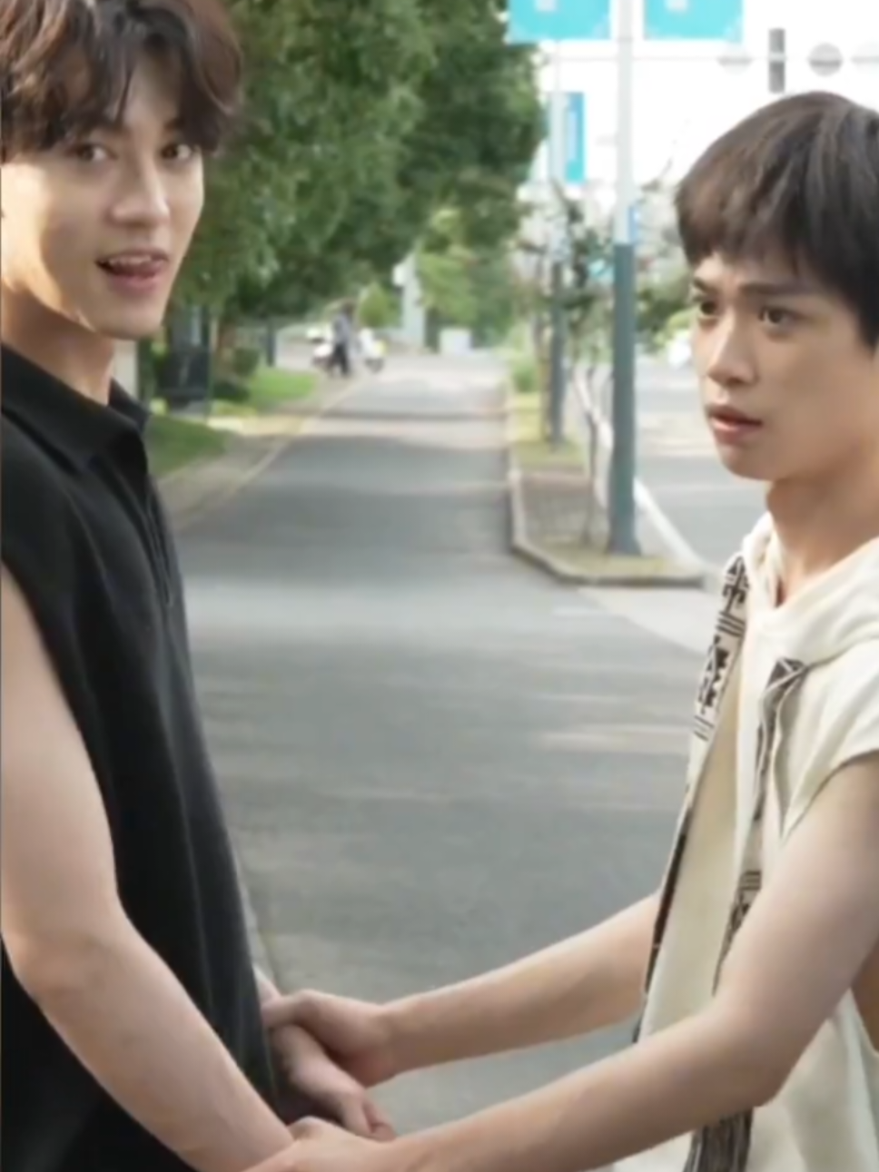 txn, are you okay???? You can't handle this, right? #RevengedLove #TianXuning #Ziyu #tianziyu #ศัตรูหัวใจคือแฟนใหม่ของผมเอง