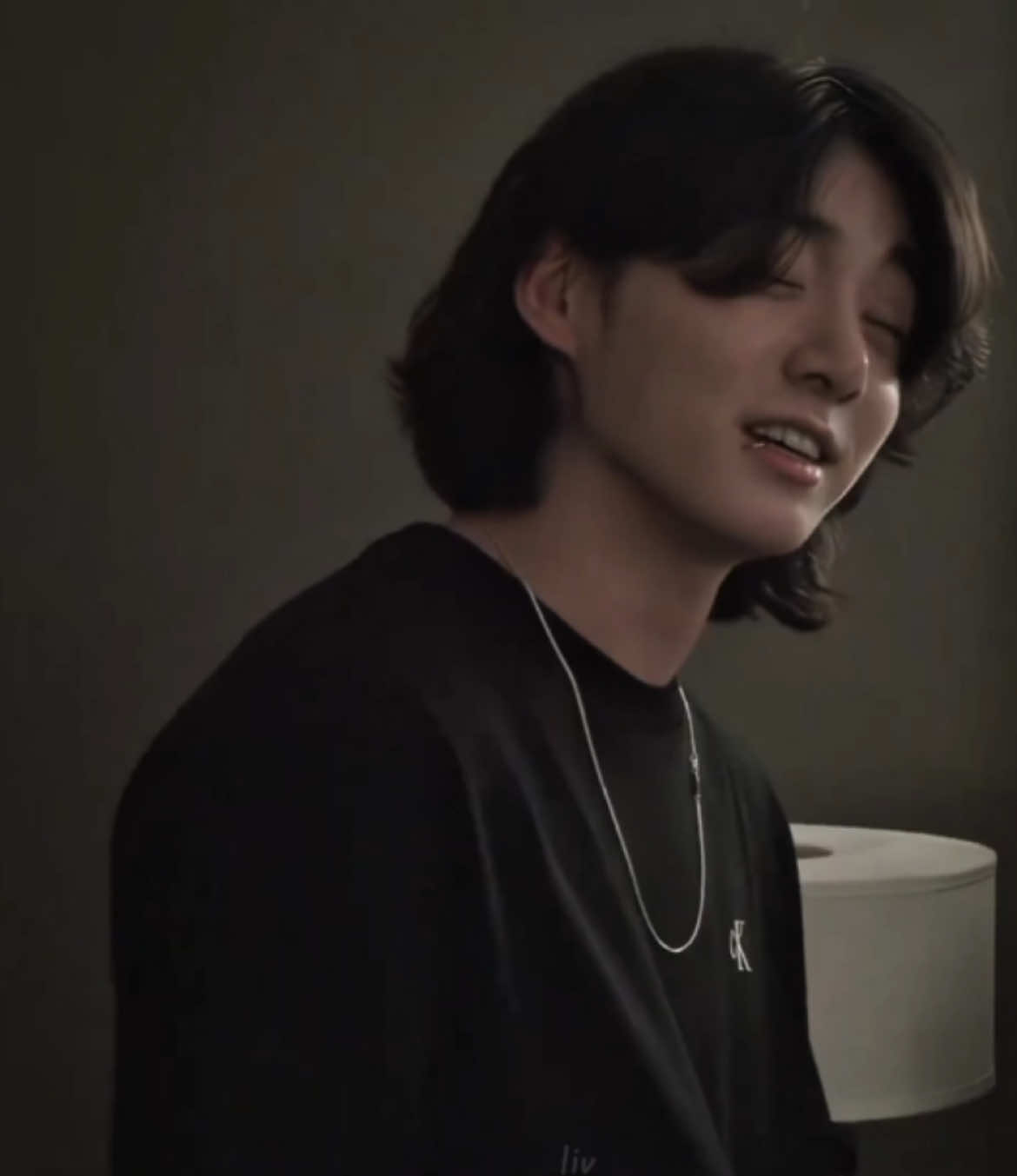 sua voz sempre me encanta… #jungkook #jeonjungkook #bts #foryou 