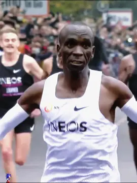 The Untold Truth Behind Kipchoge’s “Impossible” Marathon#Kipchoge #MarathonRunning #TrackAndField #SportsHistory #Athletics 