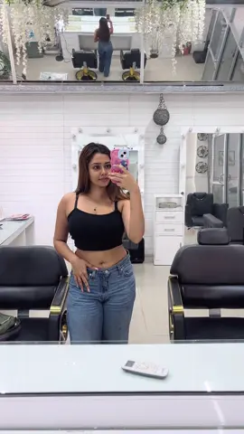 Shoot වෙන විදිහ බලමුද ලමායි😍🙈#fyp #fyp #foryou #tiktok #Vlog 