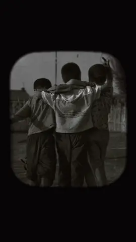 আমার বন্ধুদেরও বন্ধু হইছে🥲#creatorsearchinsights#friend #foryoupage #মেনশন_করুন_আপনার_বন্ধুকে😂 #tiktok @Creator search insights 