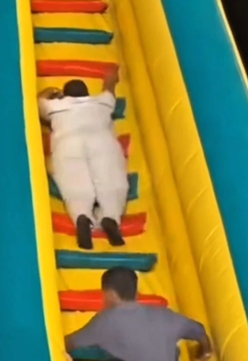 EVACUATE!!! #boeshi #unexpected #kids #kid 