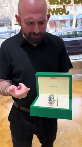 Mr Wholesale to the public. Back at it with a 16233 Black Diamond Dial Datejust Rolex for just $5000! Just wait to see what I have coming for Christmas Deals this year.. 🤫 