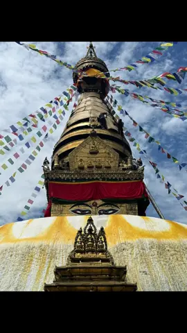 📍Swoyambhunath, Kathmandu #peaceful #nepal  #swoyambhu  #temple ❤️👌