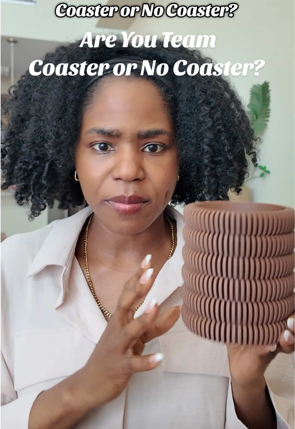 Are You Team  Coaster or No Coaster?  #afrojapandi #afrojapandistyle #interiordesigntips #coasterset #homedecorinspo 