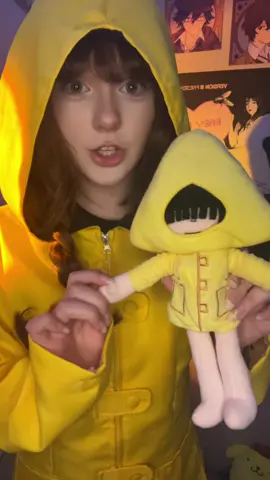 I’m at my appointment rn, everyone vote on who I should cosplay next alone or spoon girl? Whoever reaches 5 votes first is who I will buy.. #fyp #verylittlenightmares #littlenightmares #raincoatgirlcosplay #raincoatgirl 