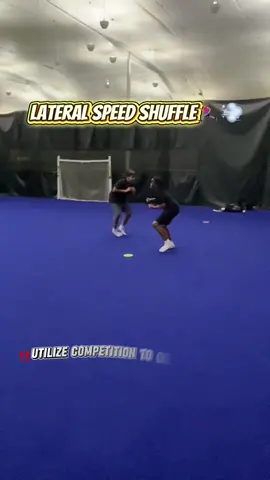 Quick feet = Game changer‼️👟 - The Lateral Speed Shuffle builds Lateral agility,coordination, and explosive side-to-side speed🏃🏽‍♂️💨 - perfect for athletes who need to cut, react, and move with control. - Add it to your speed session to level up your performance • • • • #AgilityTraining #AthleteLife #SpeedWork #Footwork #Explosiveness